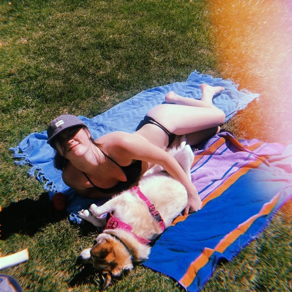 Meet your Posher, Molly - Picture 1 of 2